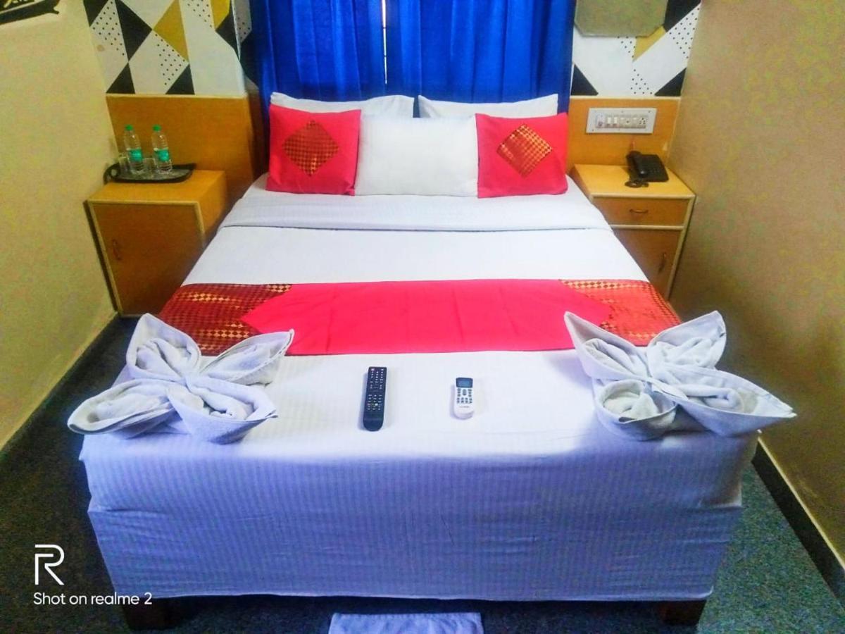 Oyo 75854 Hotel Harsha Residency Μπανγκαλόρ Εξωτερικό φωτογραφία