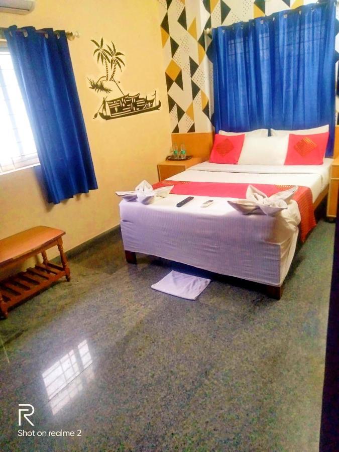 Oyo 75854 Hotel Harsha Residency Μπανγκαλόρ Εξωτερικό φωτογραφία