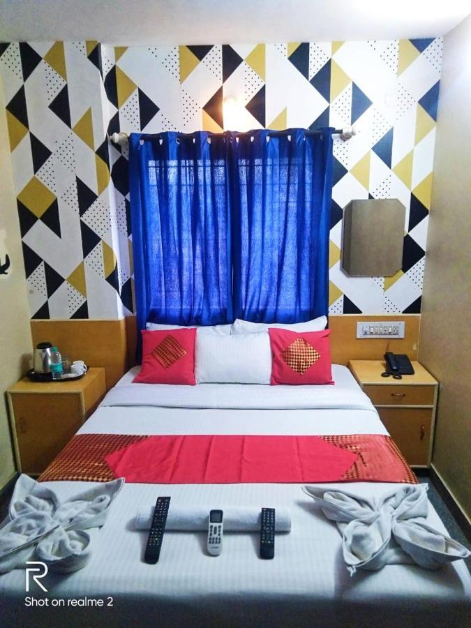Oyo 75854 Hotel Harsha Residency Μπανγκαλόρ Εξωτερικό φωτογραφία