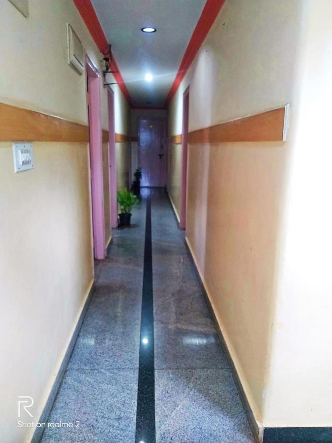 Oyo 75854 Hotel Harsha Residency Μπανγκαλόρ Εξωτερικό φωτογραφία
