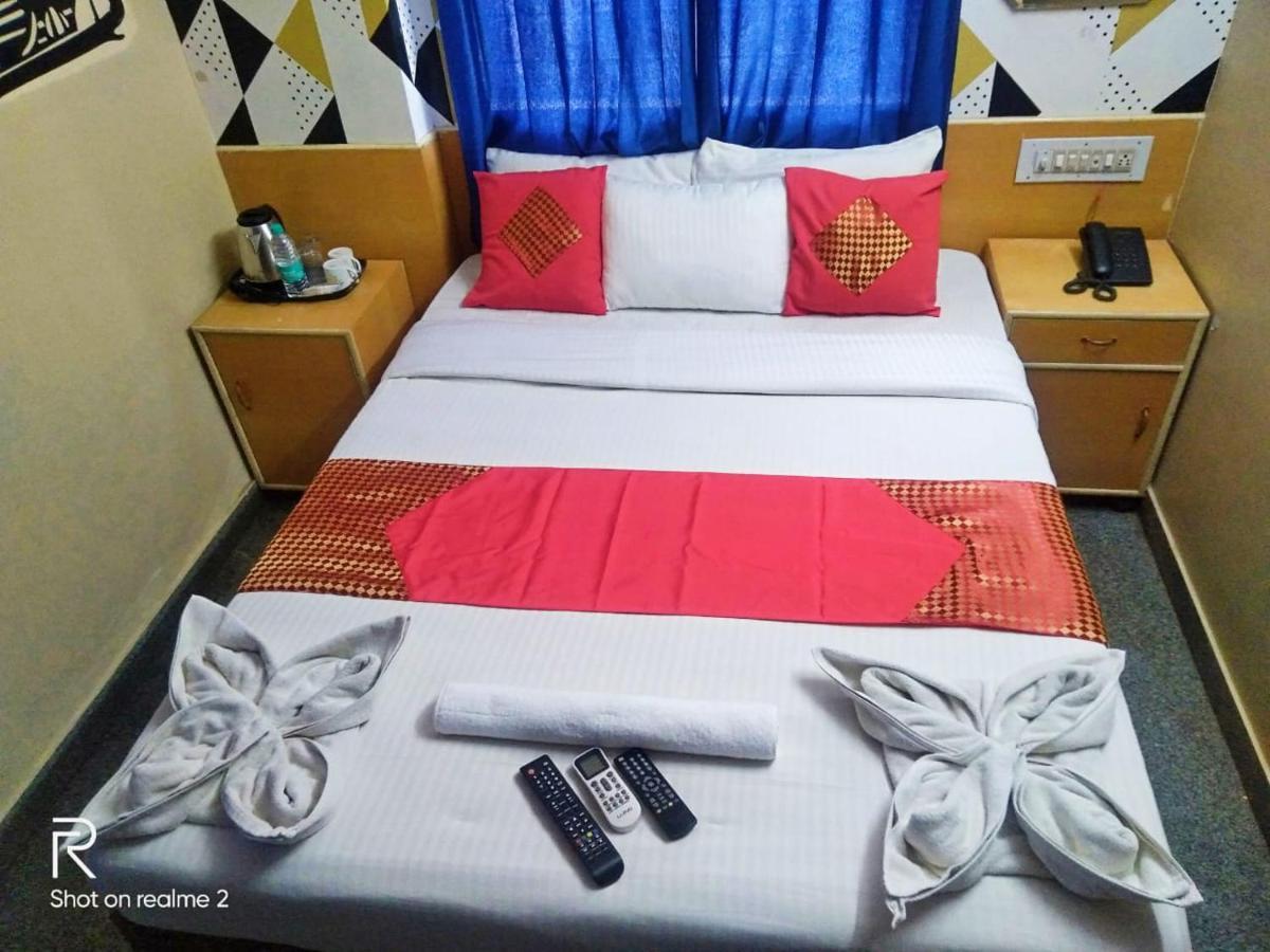 Oyo 75854 Hotel Harsha Residency Μπανγκαλόρ Εξωτερικό φωτογραφία