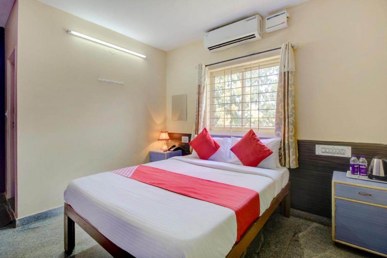 Oyo 75854 Hotel Harsha Residency Μπανγκαλόρ Εξωτερικό φωτογραφία